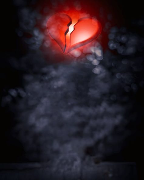 Broken heart free cb background editzstock Love Editing Background, Blue Background Wallpapers, Cb Editing Background, Flower Background Iphone, Red Background Images, Cb Editing, Photography Studio Background, Cb Background, तितली वॉलपेपर