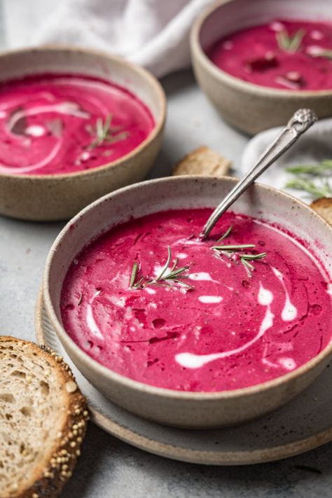 Beetroot Recipes Vegan, Beet Puree Recipes, Healthy Beetroot Recipes, Beetroot Soup Recipe, Bean Soup Recipes Healthy, Beetroot Sauce, Bean Soup With Sausage, Sopas Light, Beetroot Recipe