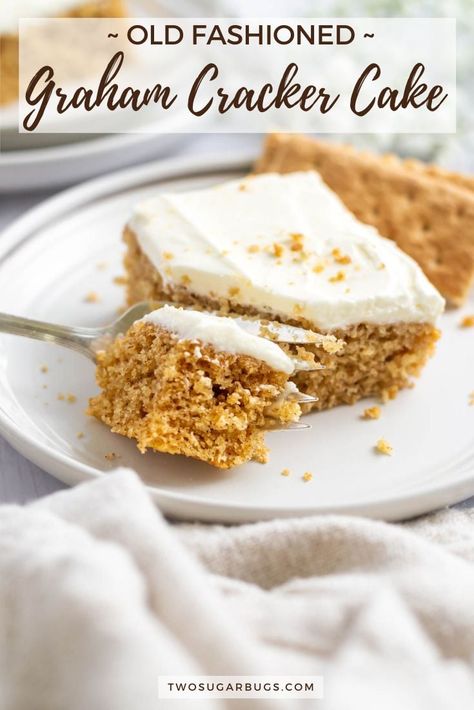 Graham Cracker Sheet Cake, Old Fashioned Graham Cracker Cake, Graham Cracker Cake Old Fashioned, Gram Cracker Desserts, Gram Cracker Recipes, Graham Cracker Cake Recipe, Recipes With Graham Crackers, Best Whipped Cream Frosting, Graham Cracker Recipes Desserts