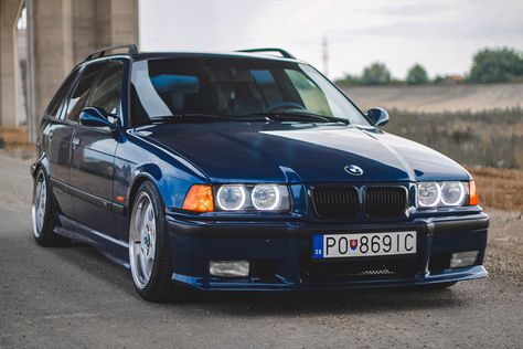 #touring #e36 #bmw #bmwe36touring #e36touring Bmw E36 Touring, E36 Touring, Bmw E36 M3, E36 M3, E36 Bmw, Bmw Cars, Car Stereo, Bmw E36, Bmw E46