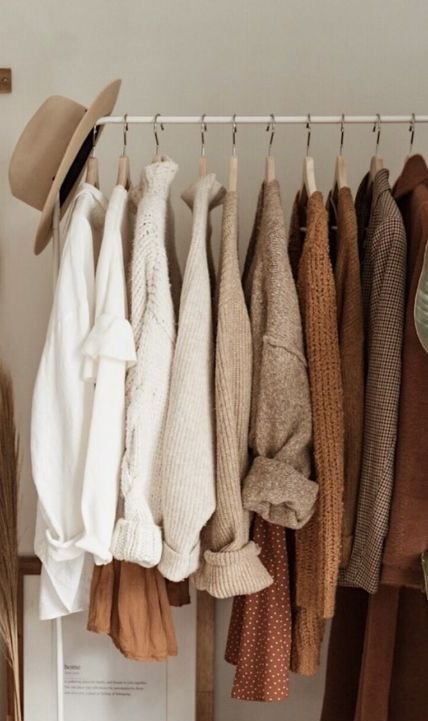 Minimalist Fall Aesthetic, Neutral Color Outfits Aesthetic, Cozy Clothes Aesthetic, Cozy Fall Aesthetic Outfit, Cozy Fall Outfits Aesthetic, Neutral Fashion Aesthetic, Hygge Clothing, Cozy Fall Sweaters, Cottagecore Autumn