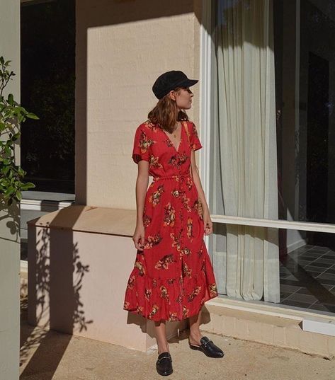 Red Floral Print Summer Dress and Mule Shoe Combinations Floral Skirts, Kawaii, Summer Dresses Floral, Fancy Attire, Print Summer Dress, Floral Print Dress Summer, Red Summer Dresses, Floral Shoes, Red Floral Print