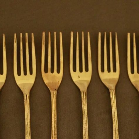 Codesustain ® on Instagram: "Elevate your dining experience with our Brass Cutlery – where sophistication meets craftsmanship in every bite. Meticulously designed for both style and function, each piece adds a touch of elegance to your table. Indulge in the art of dining with our exquisite brass cutlery collection

#brasscutlery #forks #holistic #healthy #motherearth #earthy #earthydecor #homedesign #homedecoration #homesweethome #tableware #ayurvedalifestyle #ayurvedalife #codesustain" House Design, Brass Cutlery, Earthy Decor, Ayurveda Life, Dining Experience, Dining Experiences, Forks, Sweet Home, Brass