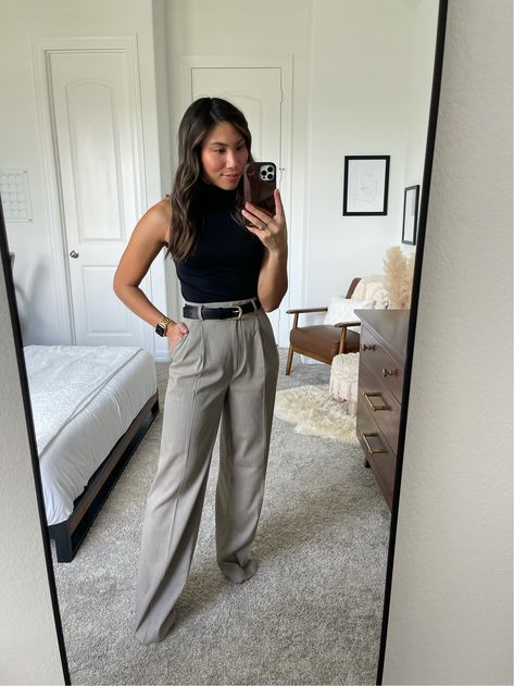 Grey Pants Formal, Casual Graduation Outfit, Linen Pants Outfit Work, Grey Dress Pants Outfit, Pant Outfits For Women, Grey Pants Outfit, Pants Outfit Work, Casual Work Outfits Women, Dress Pants Outfits