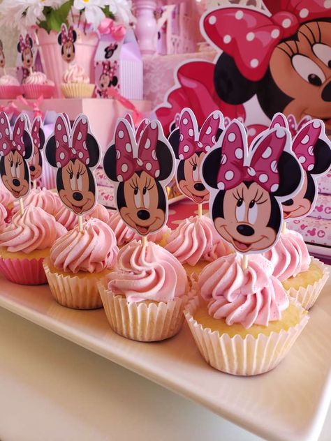 Minnie Mouse Theme Birthday Party, Minnie Mouse Sweet Table, Minnie Mouse Cupcakes 2nd Birthday, Minnie Mouse Outside Party Ideas, Minnie Mouse Party Desserts, Minnie Pink Birthday Party, 1st Birthday Party Ideas Minnie Mouse, Pink Minnie Birthday Party, Birthday Decorations Minnie Mouse