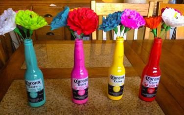 20 Easy DIY Decoration Ideas For Your Cinco De Mayo Party | YourTango Mexican Baby Shower, Mexican Birthday Parties, Mexican Party Decorations, Mexican Fiesta Party, Fiesta Birthday Party, Mexican Birthday, Fiesta Theme Party, Mexican Party Theme, Fiesta Theme