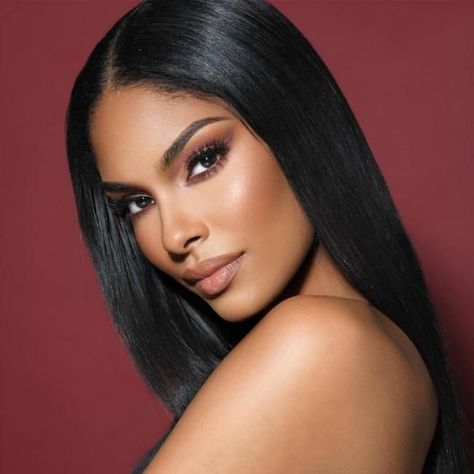 Puerto Rico Ashley Ann Cariño Barreto (born August 3, 1994) Top 5 Miss Universe 2022 Miss Puerto Rico, Goddess Makeup, Ashley Ann, Puerto Rican Pride, Island Living, Miss Universe, Living History, Puerto Ricans, Beautiful Makeup