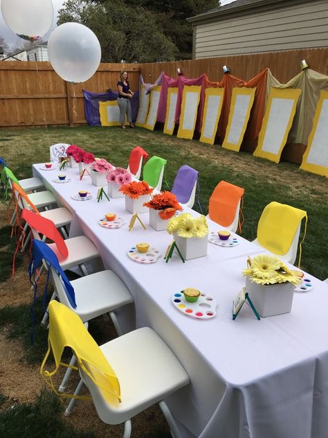 Artist Birthday Party, Backyard Art, Art Themed Party, Thanksgiving Crafts For Toddlers, Kids Painting Party, Painting Birthday Party, Ballon Party, Artist Birthday, Kids Backyard