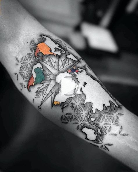 ▷ ▷Unique and Aesthetic Travel Tattoo Ideas for Women dream vacations, vacation, travel brochure, travel bag!! Tattoo Avant Bras, World Map Tattoo, Tattoo Bras Homme, World Map Tattoos, Globe Tattoos, Map Tattoo, Map Tattoos, Anklet Tattoos, Tattoo Trend