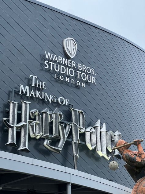 Warner Bros London Harry Potter Studios, Harry Potter Warner Bros Studio London, Warner Bros London, Warner Bros Studio London, London Harry Potter, Diy Weekly Planner, Warner Brothers Studio Tour, Warner Bros Studio Tour London, Harry Potter London