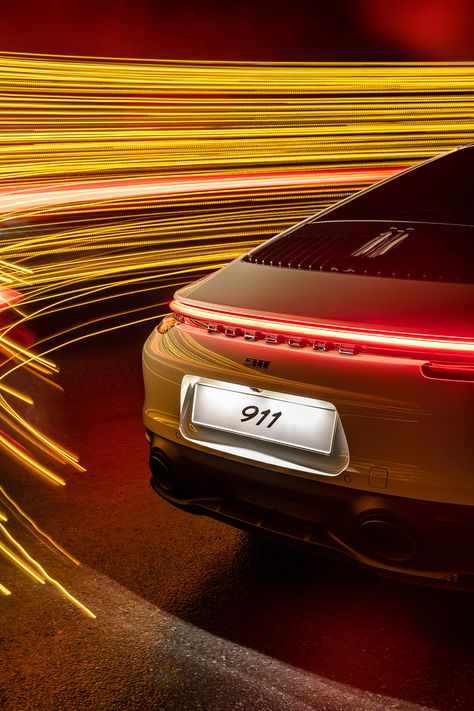 Porsche At Night, Light Painting Photography, Photography Advertising, Light Trails, Automotive Photography, Car Advertising, Conceptual Design, World Photography, Video Ads