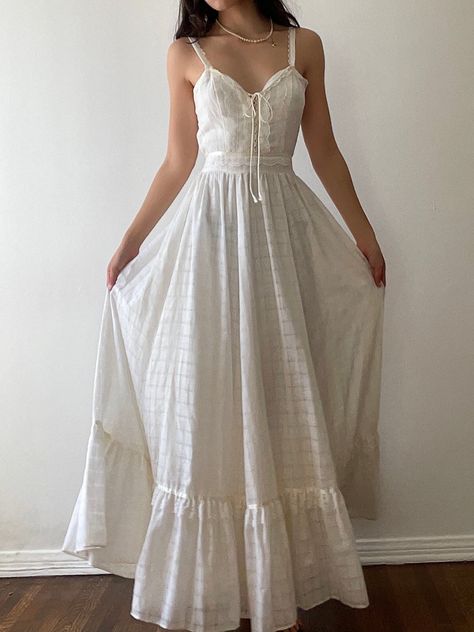 White Cottage Core Dress, Cottage Core Dresses, Cottage Core Dress, Sax Dress, Gunne Sax Dress, Gunne Sax, Corset Style, Cottage Core, Fancy Dresses