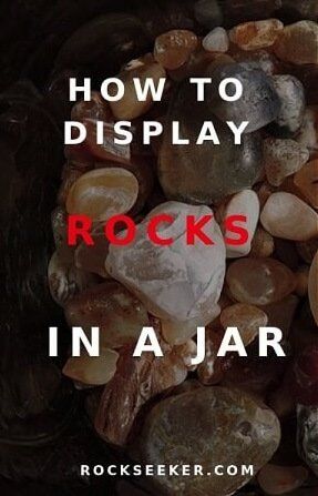 Rock Bowls Diy, Pebble Display Ideas, How To Display Agates, Rocks In Jars Decor, Beach Rock Display Ideas, How To Display Gemstones, Flat Rock Art Ideas, How To Display Rocks From Vacation, Display Rock Collection Ideas