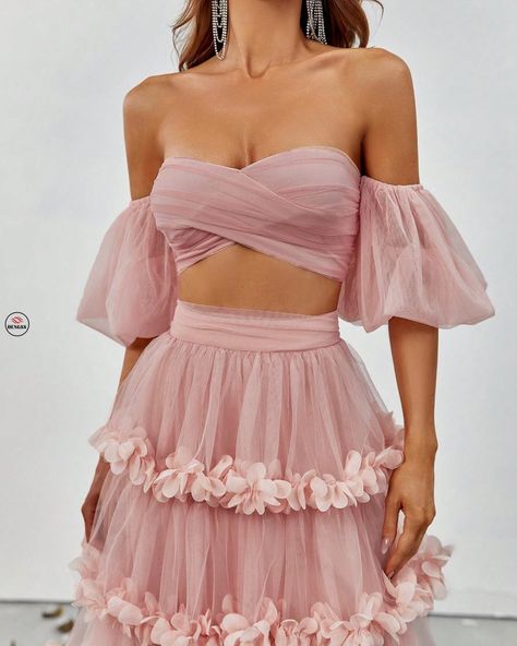https://dengss.clothing/dengss-off-shoulder-puff-sleeve-crop-top-floral-appliques-skirt-2/?feed_id=1351703&DENGSS%20Off%20Shoulder%20Puff%20Sleeve%20Crop%20Top%20%26amp%3B%20Floral%20Appliques%20Skirtonline%20clothing Color: WhiteStyle: PartyPattern Type: PlainDetails: Contrast Mesh, Tiered Layer, AppliquesNeckline: Off the ShoulderSleeve Length: Half SleeveTop Type: Women TopsBottom Type: SkirtSkirts & Tops Material: Mesh FabricSkirts & Tops Composition: 95% Polyester, 5% ElastaneSleeve Typ... Off Shoulder Puff Sleeve, Applique Skirt, Shoulder Puff Sleeve, Puff Sleeve Crop Top, Mesh Skirt, Floral Applique, Sleeve Crop Top, Two Piece Outfit, Mesh Fabric