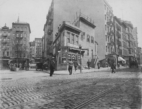 Lower Manhattan: Mulberry Bend, Five Points, opposite the old brewery, New York, New York, late 19th or early 20th century. (Photo by Eugene L. Armbruster/The New York Historical Socity/Getty Images) Seneca Village, The Bowery Boys, New York Neighborhoods, Nyc Neighborhoods, Essex Street, Nyc History, Fulton Street, Manhattan Nyc, Mysterious Places