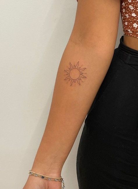 Sun On Forearm Tattoo, Horizontal Above Knee Tattoo, Sun Side Tattoo, Sun Bicep Tattoo, Dainty Sun Tattoos For Women, Full Sun Tattoo, Inner Elbow Sun Tattoo, Unique Sun And Moon Tattoo Ideas, Filipino Sun Tattoo Small