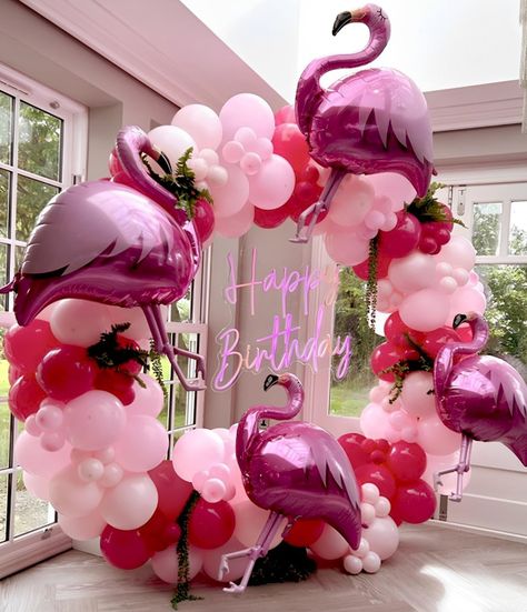 PRICES MAY VARY. [Pink Flamingo Party Decorations] The brightly colored flamingo balloon garland arch kit is perfect for your summer party. Let's hold a flamingo party in the hot summer, this flamingo party decoration will surely add more excitement to your party! [Value Pack] This Flamingo Tropical balloon arch contains 2 sizes of balloons in pink and hot pink for a total of 135pcs, 4pcs flamingo balloons, one balloon arch and one roll balloon dot glue(more packing details show in the package p Pink Flamingo Balloon Garland, Tropical Party Ideas Decor, Flamingo Room Ideas, Flamingo Themed Party Decoration, Flamingo Balloon Garland, Pool Birthday Party Decorations, Tropical Balloon Arch, Balloon Props, Flamingo Backdrop