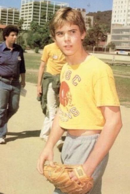 Books, Tommy Howell, C Thomas Howell, Thomas Howell, So Cute, Crop Top, Tank Top