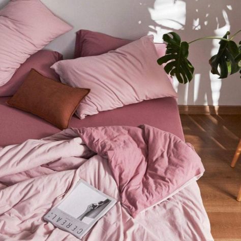 Magenta Bedding, Plaid Bedding Sets, Pink Bedding Set, Stylish Bedding, Plaid Bedding, Bed Sheet Sizes, Pink Sheets, Purple Bedding, Perfect Bedding