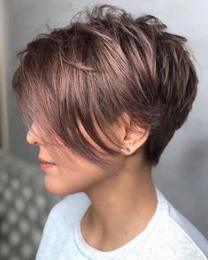 Kort Pixie, Long Pixie Cuts, Blonde Pixie Hair, Short Blonde Haircuts, Cute Short Haircuts, Pixie Haircut For Thick Hair, Undercut Pixie Haircut, Short Hair Undercut, Blonde Pixie Haircut