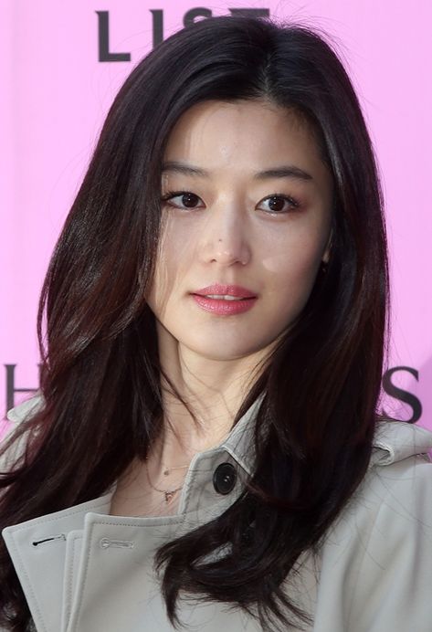 Jun Ji Hyun Fashion, Gianna Jun, Jun Ji Hyun, Visual Story, Ji Hyun, Beauty Shoot, Love Is, Korean Actresses, Korean Celebrities