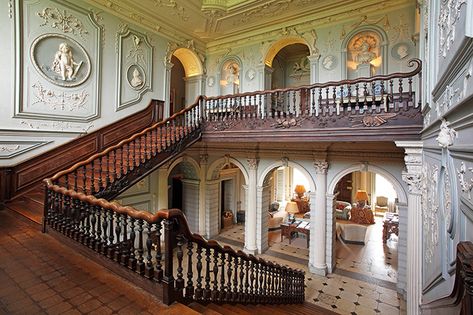 One of the finest houses in England, for sale for the first time in 55 years Bordeaux, English Manor Houses Country Estate, English Manor Houses Interior, Chateau Interior, Drama Stories, Houses In England, Old Mansions Interior, Manor House Interior, Baroque Interior Design