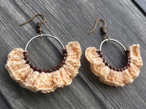 Amigurumi Patterns, Crochet Earrings Tutorial, Crochet Loop, Earring Video, Galaxy Earrings, Earrings Tutorial, Crochet Jewelry Patterns, Crochet Earrings Pattern, Ideas For Party