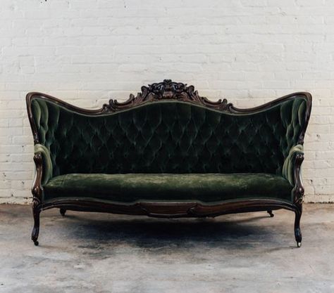 Victorian green velvet couch Green Velvet Couch Aesthetic, Victorian Velvet Couch, Dark Green Velvet Chair, Vintage Green Velvet Couch, Vintage Velvet Furniture, Green Victorian Couch, Moody Green Decor, Victorian Style Couch, Dark Green Velvet Couch