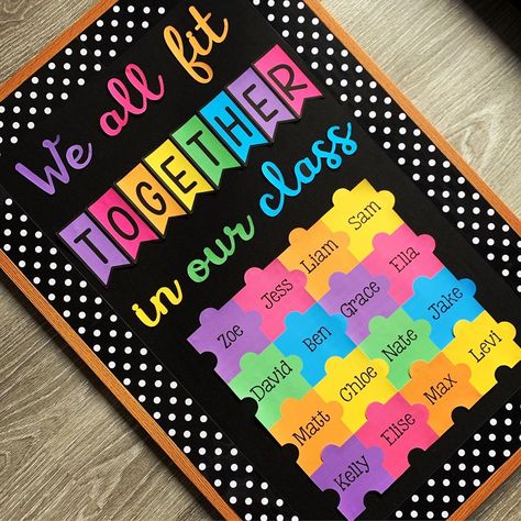 Back to School Bulletin Board Ideas – Mrs. B's Beehive We All Fit Together, School Bulletin Board Ideas, Back To School Displays, Summer Bulletin Boards, Back To School Bulletin Board, مشروعات العلوم, Diy Classroom Decorations, Preschool Bulletin, Preschool Bulletin Boards