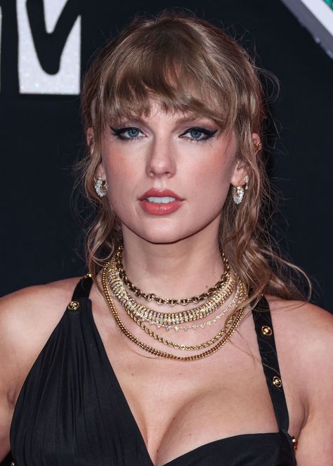 Taylor Swift Vma, Taylor Swift Fotos, Taylor Swift Hot, Estilo Taylor Swift, Taylor Swift Funny, Taylor Swift Wallpaper, Long Live Taylor Swift, Celebrity Beauty, Taylor Swift 13