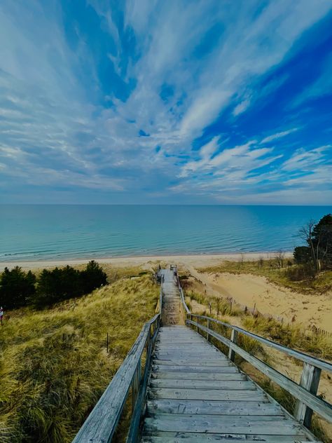 Nature, Coastal Michigan, Beulah Michigan, Michigan Beach Towns, Leland Michigan, Summer Core, Lake Michigan Beach, Lake Michigan Beaches, Emily Henry