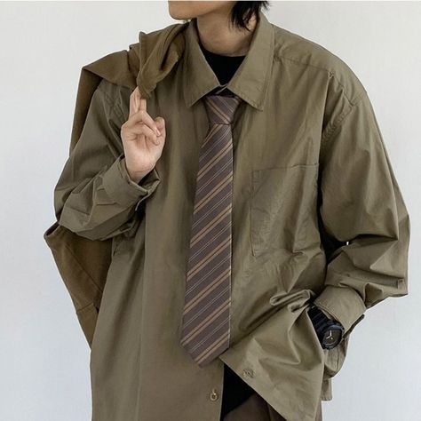 Japanese Style Fashion, Tie Outfits, Long Sleeves Shirts, Tie Outfit, Color Clothes, Vintage Flannel Shirt, Harajuku Sweatshirt, Women's Uniforms, Womens Suits Business