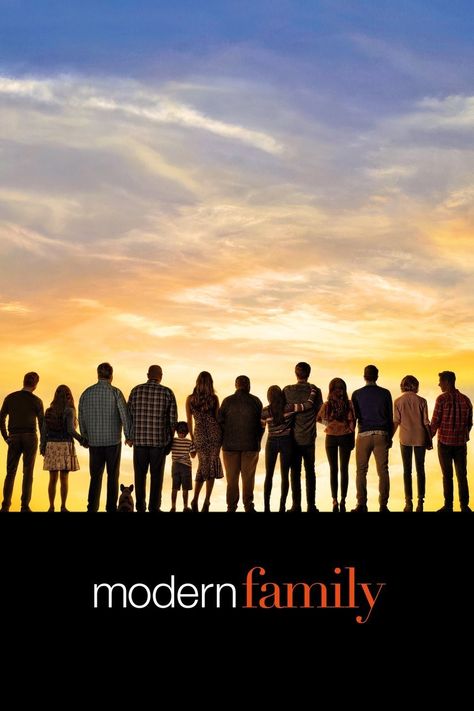 Family Movie Poster, Modern Family Tv Show, Modern Family Funny, Morden Family, Family Tv Series, Family Tv, Family Poster, Poster Room, Family Funny