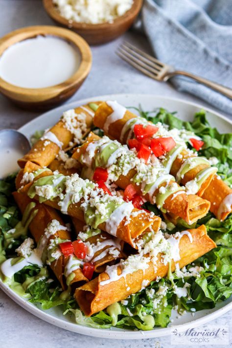 Essen, Chicken Flautas Recipe, Beef Flautas, Flautas Recipe, Mexican Catering, Chicken Flautas, Taco Pasta Salad, Pollo Chicken, Taco Pasta