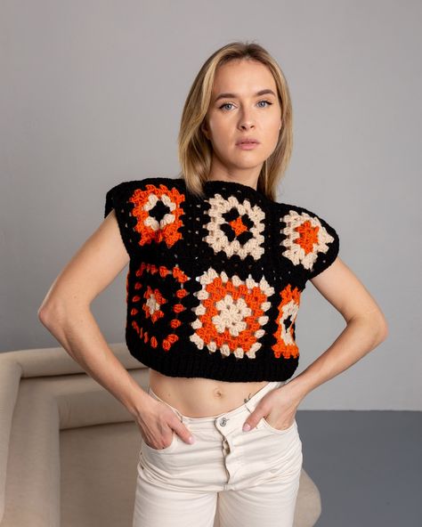 "granny square crochet top, vest custom wool sweater, vest hippie crop top, crochet patchwork sweater, hand knit crop sweater, oversized fall sweater oversized cardigan DETAILS  * 100% handmade * Wool +Cotton  + Acrilyc  Color tones can vary due to your laptop (computer) brand and/or monitor settings. We are trying to take the best pictures and show you, how exactly the item will look.  Model height 168cm/67\"  and wearing sweater size S-M **Sweater measurements are taken in a horizontal positio Patchwork, Granny Square Crochet Skirt, Crochet Patchwork Sweater, Granny Square Crochet Top, Square Crochet Top, Granny Square Vest, Knit Crop Sweater, Crop Top Crochet, Crochet Patchwork
