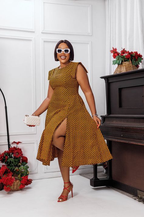 NEW ANKARA COLLECTION Plus Size African Fashion, African Dresses Plus Size, African Chic, African Print Dress Ankara, African Dresses Modern, African Wear Dresses, African Fashion Modern, African Traditional Dresses, African Print Dress