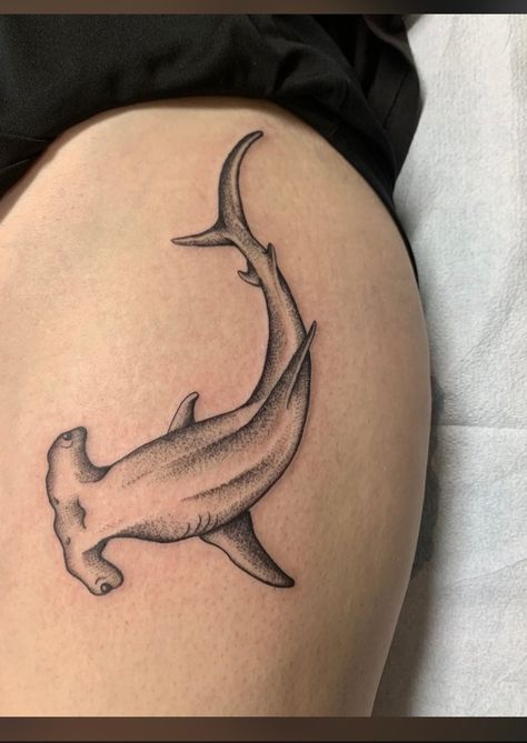 Hammerhead Shark Tattoo Thigh, Shark Aesthetic Tattoo, Ocean Animals Tattoo Sleeve, Fine Line Hammerhead Tattoo, Shark Tattoo On Leg, Shark Line Work Tattoo, Hip Shark Tattoo, Shark Hip Tattoos Women, Thigh Shark Tattoo