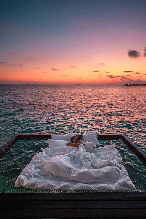 Grand Park Kodhipparu Maldives Hotel With Net Over the Water Vacation Ideas, Foodie Travel, Foto Glamour, Maldives Resort, Maldives Travel, Travel Sites, Beautiful Places To Travel, Best Places To Visit, Travel Aesthetic