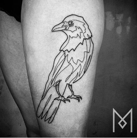 Raven Line Art Tattoo, Crow Line Tattoo, Raven Line Tattoo, Raven Tattoo Simple, Raven Line Art, Simple Raven Tattoo, Mo Ganji Tattoo, Small Crow Tattoo, Rabe Tattoo