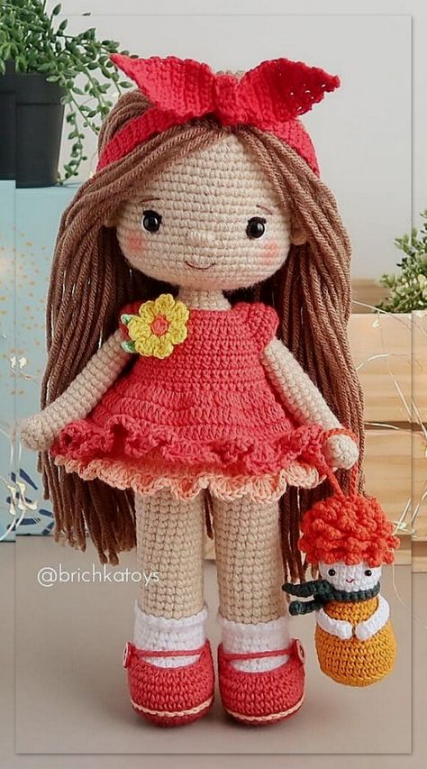 Doll Rosa Amigurumi Free Crochet Pattern - En.amigurumitariflerim.com Crochet Doll Clothes Free Pattern, Amigurumi Free Crochet Pattern, Amigurumi Minta, Knitted Doll Patterns, Crochet Doll Tutorial, Doll Patterns Free, Crochet Toys Free, Crochet Geek, Baby Doll Pattern