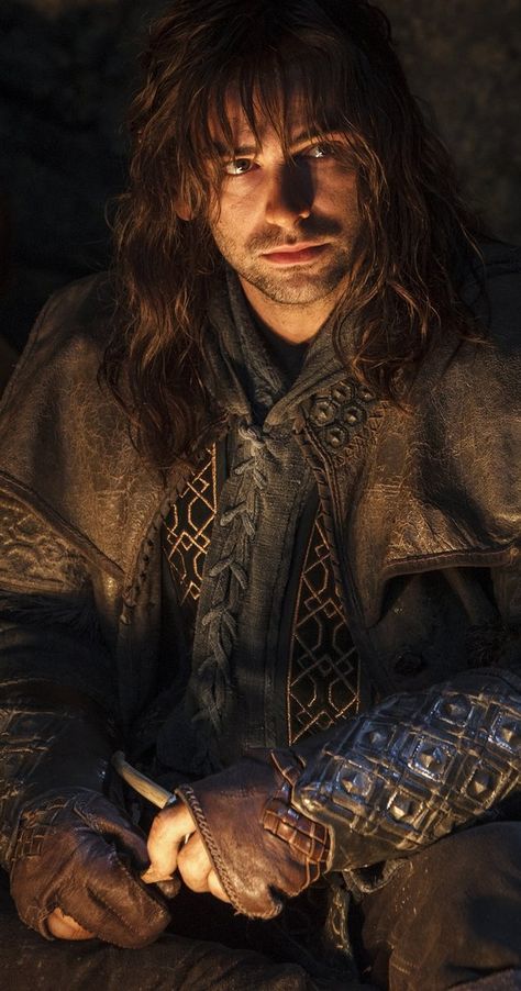 Hobbit Kili, Kili And Tauriel, Concerning Hobbits, Handsome Men Quotes, Fili And Kili, Aiden Turner, The Hobbit Movies, Into The West, Handsome Arab Men