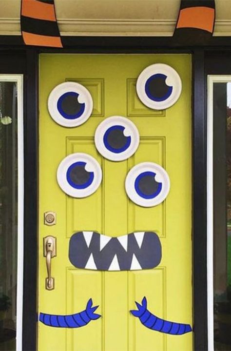 Raydiel Halloween Party Ideas, Spooky Halloween Door Decorations, Deco Haloween, Monster Door, Little Monster Birthday, Monster Inc Party, Monster Inc Birthday, Monster 1st Birthdays, Monster Theme