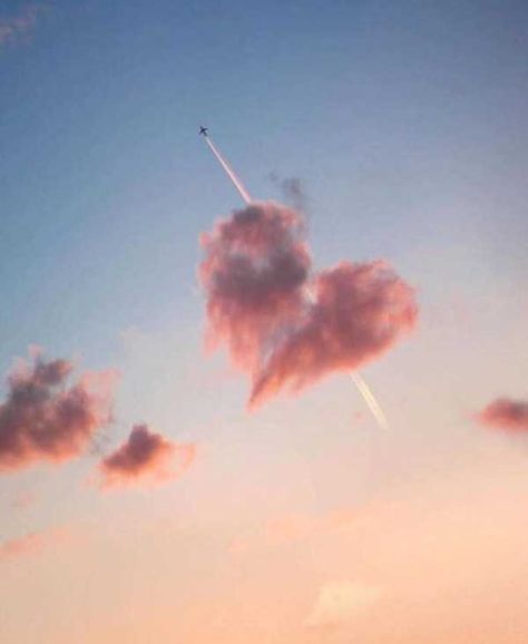 Perfectly Timed Photos, Foto 3d, Trik Fotografi, Time Photo, Heart Wallpaper, Perfect Photo, Sky Aesthetic, Aesthetic Photo, Pink Aesthetic