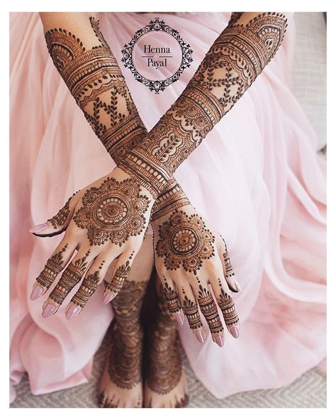 Mehndi Designs Finger, Henna Hand Designs, Wedding Henna Designs, Indian Henna Designs, Mehandhi Designs, Mehendhi Designs, Tato Henna, Indian Mehndi Designs, Mendhi Designs