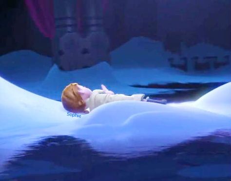 is she sleeping beauty Sleeping Beauty, Beauty, Humour, Disney, Disney Frozen, Frozen 2013, Princess Anna, Frozen 2, Frozen