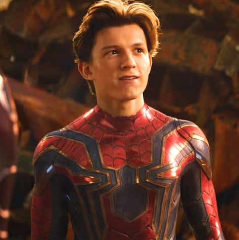 Iron Spider Peter Parker Spiderman, Tom Holand, Tom Holland Imagines, Iron Spider, Tom Holland Peter Parker, Image Swag, Tom Holland Spiderman, Spiderman Homecoming, Tommy Boy