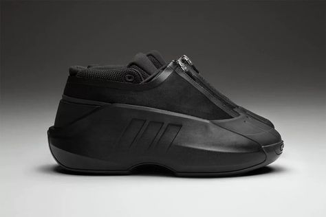 Unleash Your Inner Hoops Visionary with the Adidas Crazy IIInfinity “Triple Black” IE7689 1 Female Sneakerhead, Audi Tt Roadster, Basketball Style, Basketball History, Adidas Crazy, Retro Futuristic, Aesthetic Shoes, Black Edition, Triple Black