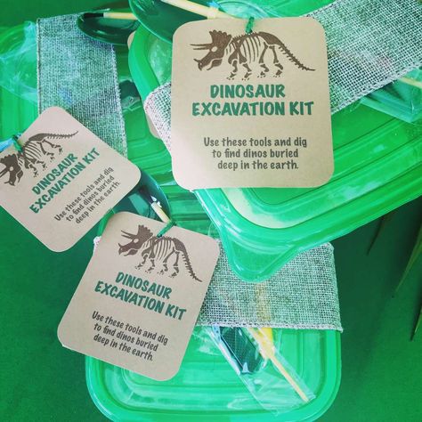 Jurassic World, Noah’s Kingdom | CatchMyParty.com Dinosaur Excavation Kit, Jurassic World Party, Dinosaurs Birthday Party, Jurassic Park Birthday Party, Dinosaurs Birthday, Jurassic Park Birthday, Dinosaur Photo, Park Birthday, Jurassic World Dinosaurs