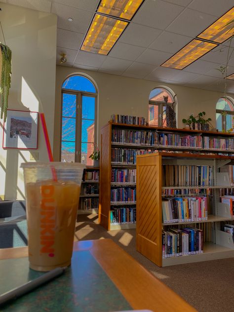 School Librarian Aesthetic, Library Job Aesthetic, Library Date Aesthetic, Sunny Library, Librarian Aesthetic, April Moodboard, Spring Library, Highschool Life, Campus Aesthetic