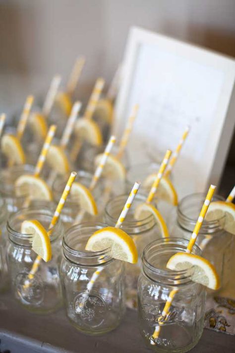 What Will It Bee? | Baby Shower by Fishtale Photography and Cocoa & Fig | TheCakeBlog.com #babyshower Cute Lemonade Stand Ideas, Lemon Themed Party, Office Baby Showers, Lemon Themed Bridal Shower, What Will It Bee, Baby Shower Fruit, Gateau Baby Shower, Deco Baby Shower, Bee Birthday Party